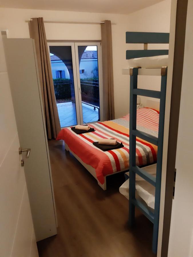 Natasa Apartments Krk Vrh  Esterno foto